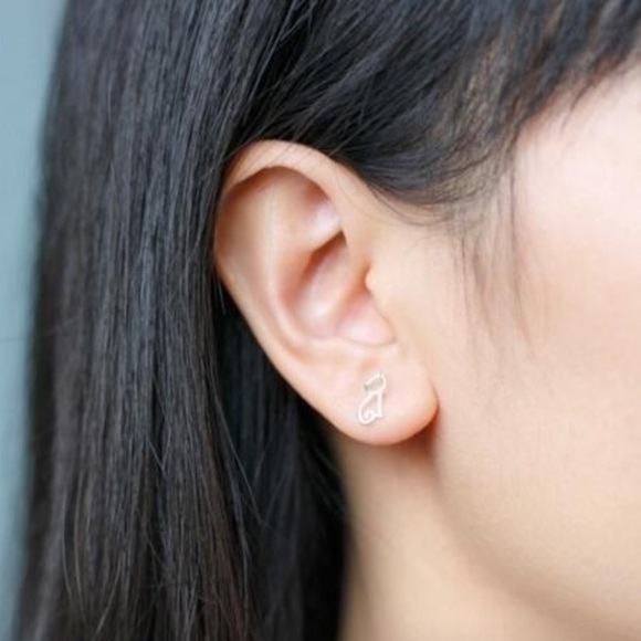 FLASHSALE Sitting Pretty Kitty Cat Outline Earring - Picture 5 of 8
